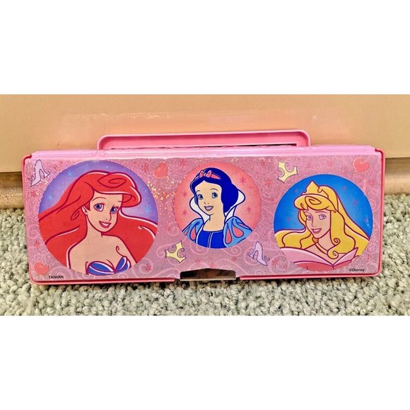 RARE VINTAGE FLOMO X DISNEY PRINCESSES MAGNETIC RADIO BOOMBOX PENCIL CASE - Picture 4 of 6